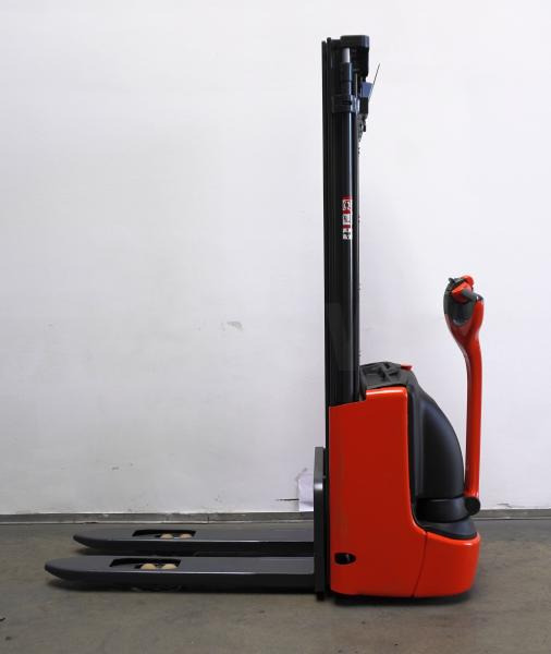 Linde L 10 1172 - Stacker: picture 4 Linde L 10 1172 - Stacker: picture 4