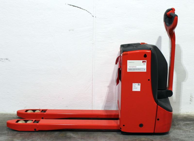 Linde T 16 1152-02 - Pallet truck: picture 3 Linde T 16 1152-02 - Pallet truck: picture 3