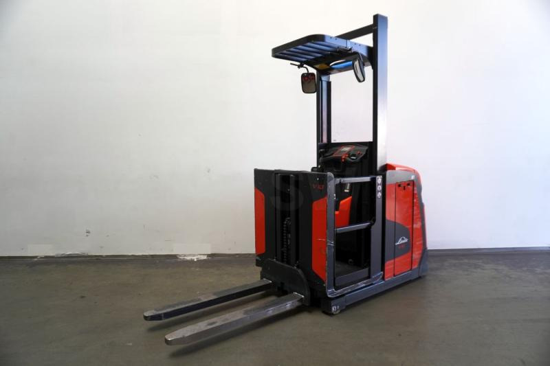 Linde V 10-02 5212-02 - Order picker: picture 2 Linde V 10-02 5212-02 - Order picker: picture 2