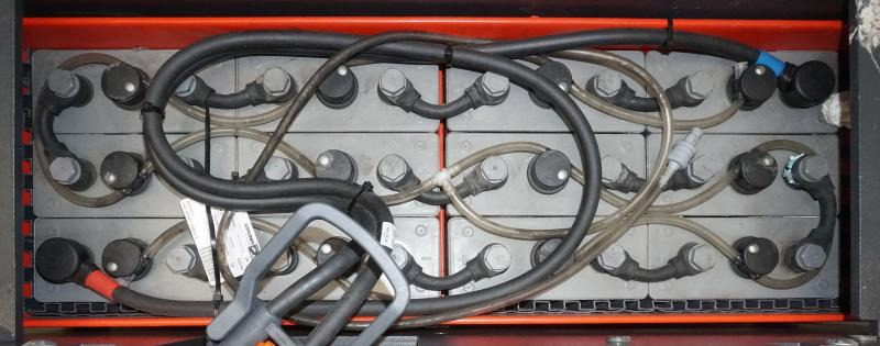Linde V 10 5212 - Order picker: picture 5 Linde V 10 5212 - Order picker: picture 5