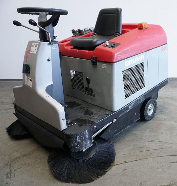 MOTOSCOPA SWEEPER SWEEP 71 V Plus - Industrial sweeper: picture 1 MOTOSCOPA SWEEPER SWEEP 71 V Plus - Industrial sweeper: picture 1