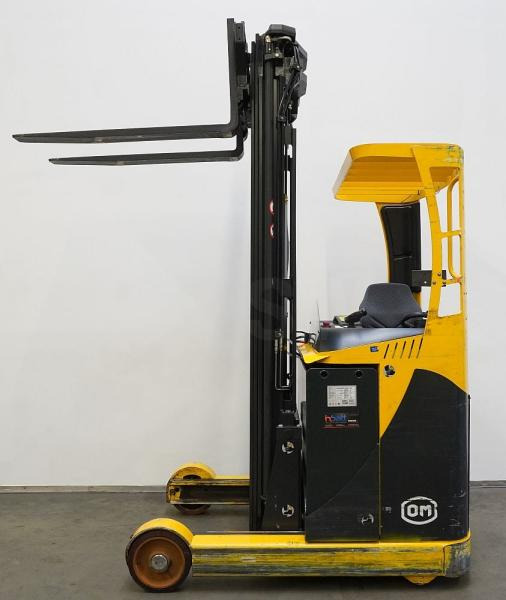 Om Xi 14 - Reach truck: picture 4 Om Xi 14 - Reach truck: picture 4