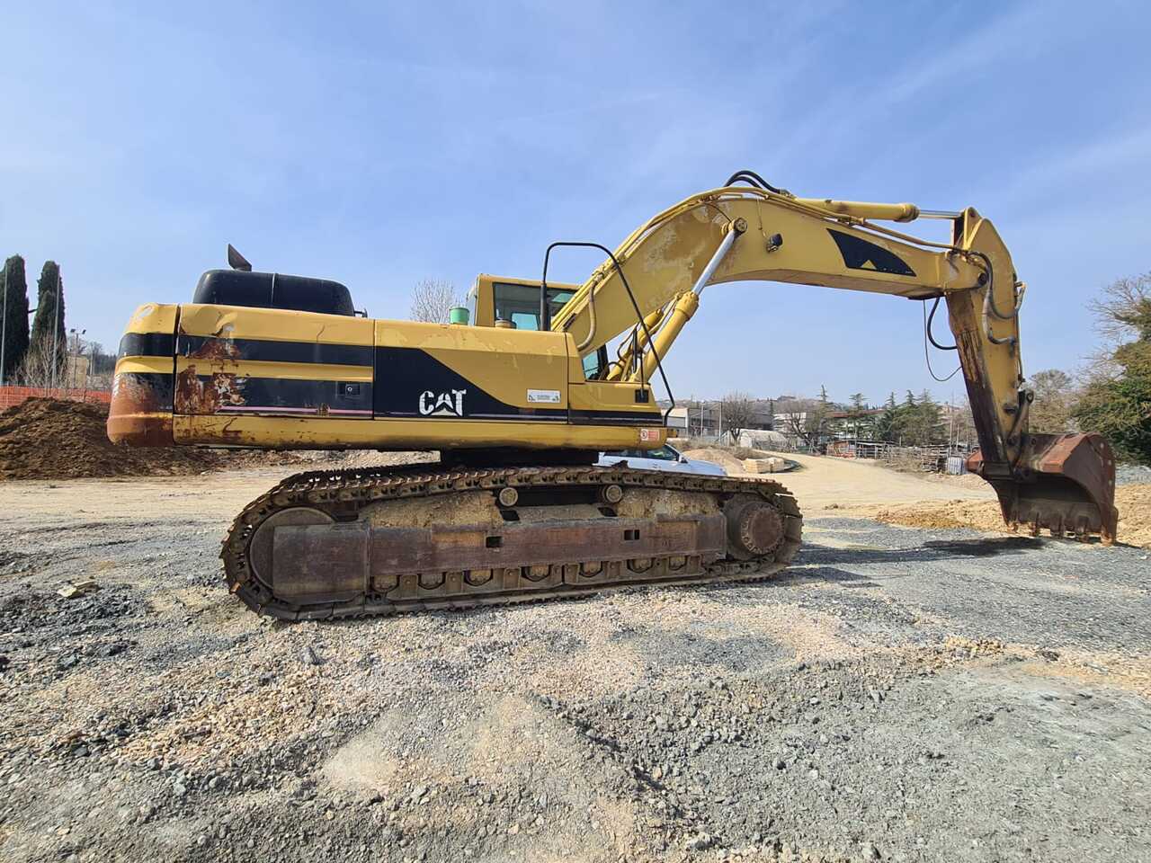 CATERPILLAR 330BLN - Crawler excavator: picture 3 CATERPILLAR 330BLN - Crawler excavator: picture 3