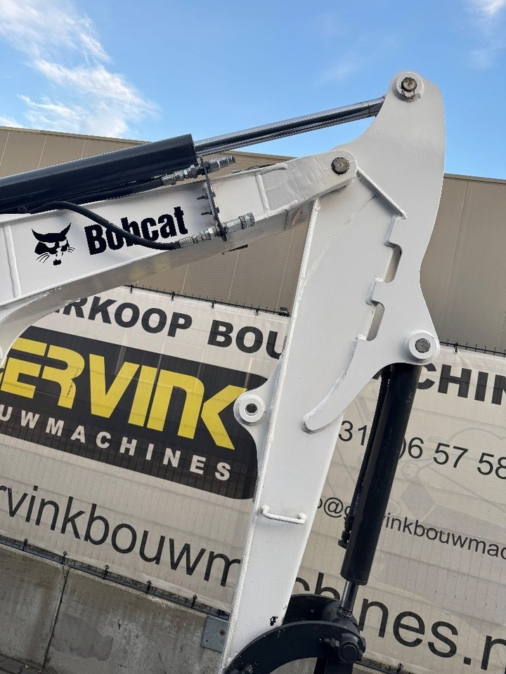 Bobcat E25 - Mini excavator: picture 3 Bobcat E25 - Mini excavator: picture 3