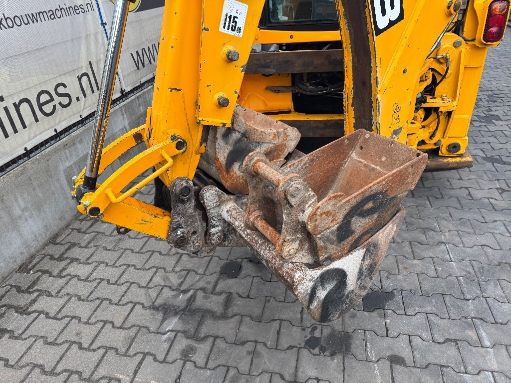 JCB 2 CX - Backhoe loader: picture 5 JCB 2 CX - Backhoe loader: picture 5