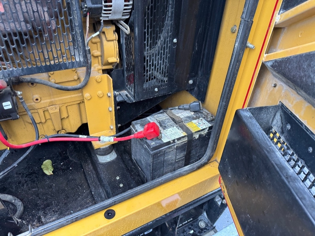 Generator set Olympian GEP65-6: picture 9