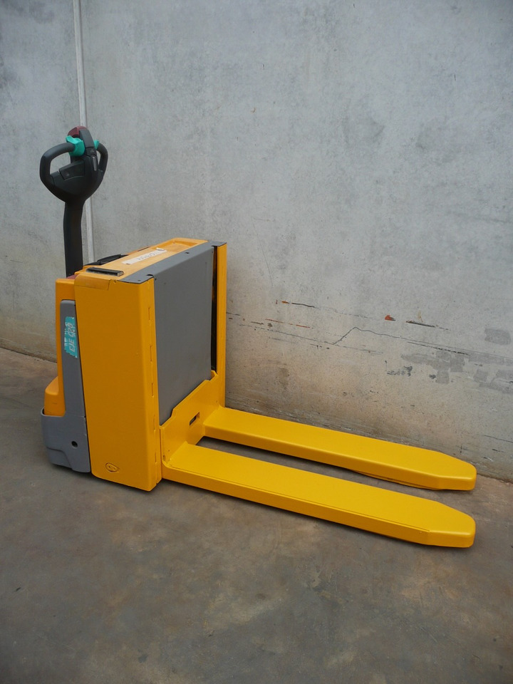 Jungheinrich EJE C20 - Pallet truck: picture 4 Jungheinrich EJE C20 - Pallet truck: picture 4