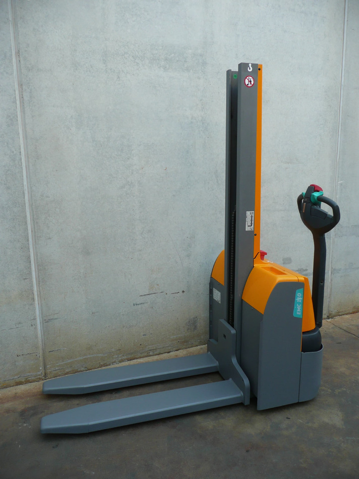 Jungheinrich EMC 110 154 E - Stacker: picture 2 Jungheinrich EMC 110 154 E - Stacker: picture 2