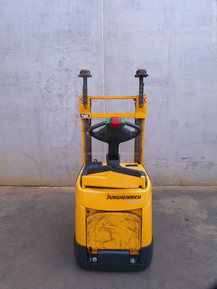 Jungheinrich ERC 216 240 ZT - Stacker: picture 5 Jungheinrich ERC 216 240 ZT - Stacker: picture 5