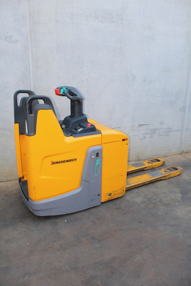 Jungheinrich ERE 120 LI-ION - Pallet truck: picture 3 Jungheinrich ERE 120 LI-ION - Pallet truck: picture 3