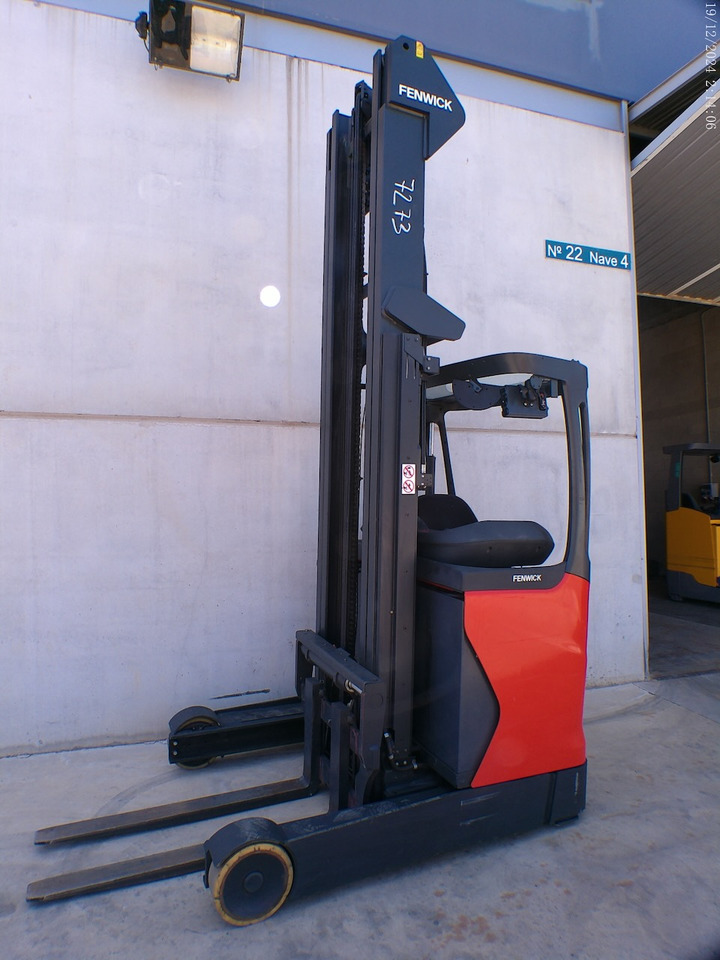 Linde R16-01 - Reach truck: picture 3 Linde R16-01 - Reach truck: picture 3