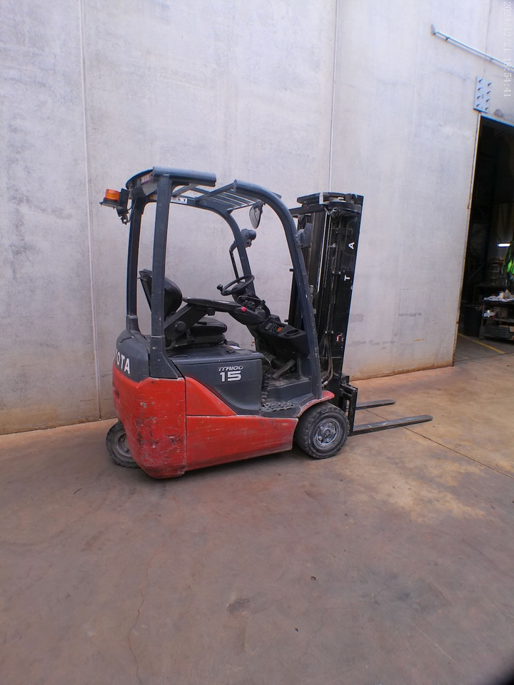 Toyota 8FBE15T - Electric forklift: picture 2 Toyota 8FBE15T - Electric forklift: picture 2