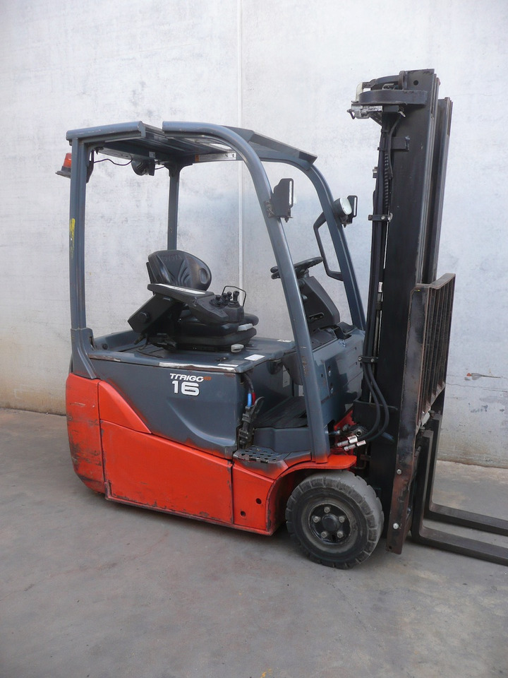 Toyota 8FBE16T - Electric forklift: picture 1 Toyota 8FBE16T - Electric forklift: picture 1