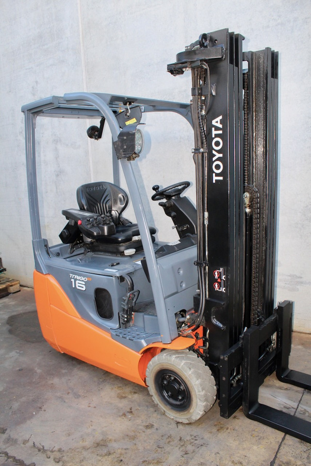 Toyota 8FBEK16T - Electric forklift: picture 1 Toyota 8FBEK16T - Electric forklift: picture 1