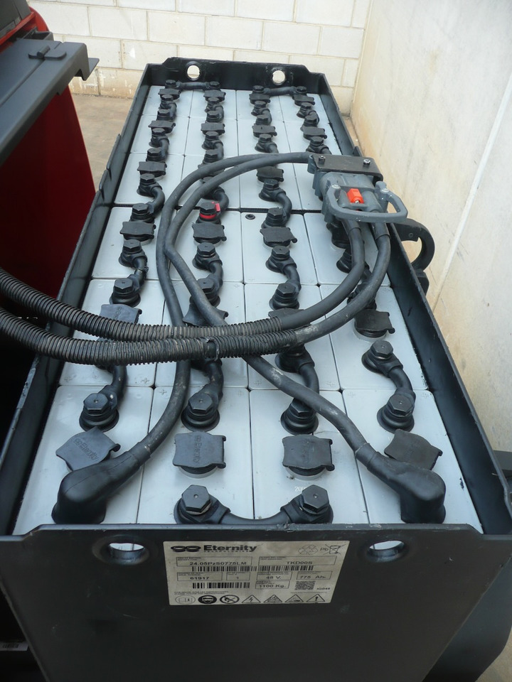 Toyota RRE 180 E - Reach truck: picture 3 Toyota RRE 180 E - Reach truck: picture 3