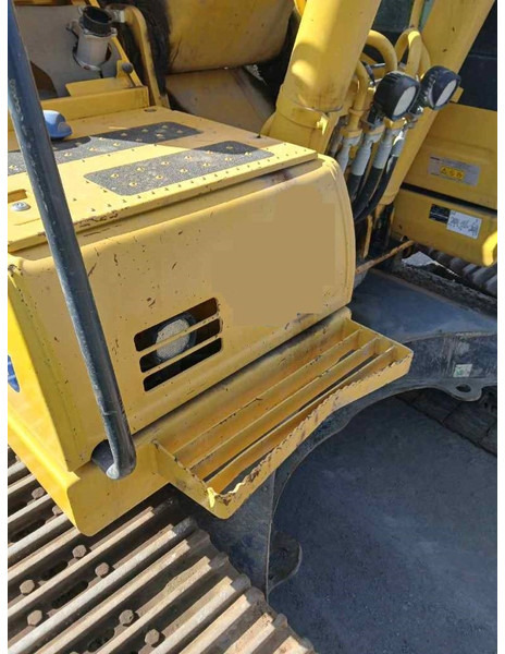 Crawler excavator Komatsu PC 290 LC-11: picture 9