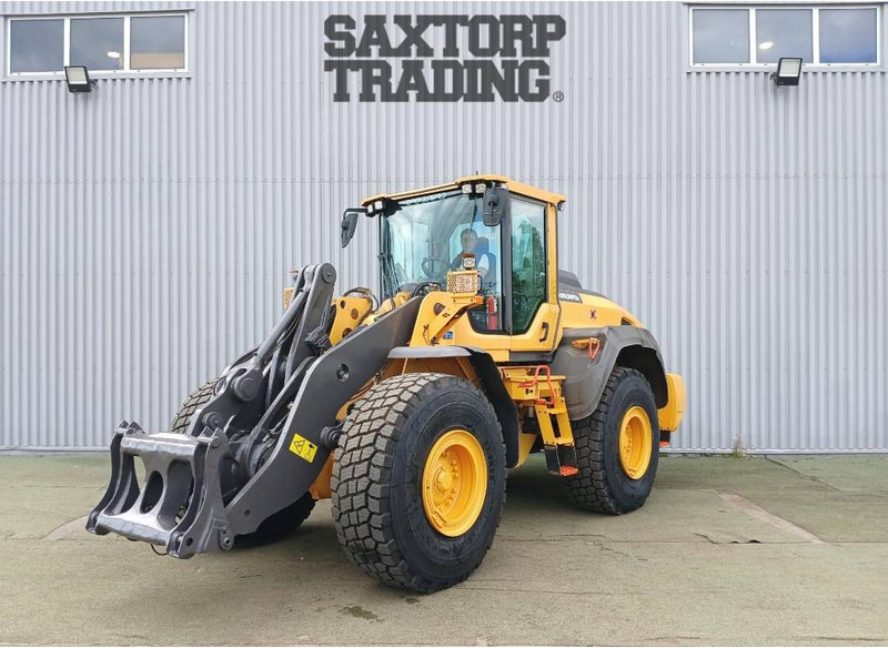 Volvo L120 H, Hjullastare - Wheel loader: picture 1 Volvo L120 H, Hjullastare - Wheel loader: picture 1