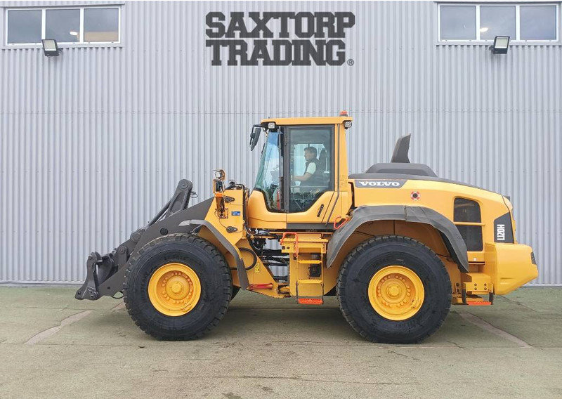 Volvo L120 H, Hjullastare - Wheel loader: picture 2 Volvo L120 H, Hjullastare - Wheel loader: picture 2