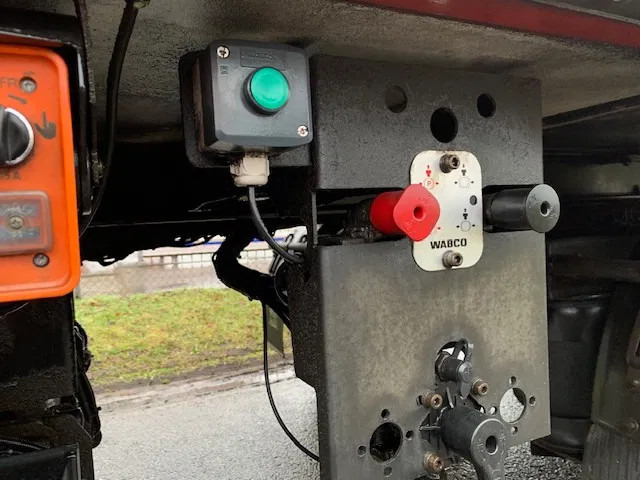 Leasing of H.T.F. Heiwo HTF 2 axle Frigo trailer 1 axle steering Carrier Vector city dubbele verdamper APK 03-2026 H.T.F. Heiwo HTF 2 axle Frigo trailer 1 axle steering Carrier Vector city dubbele verdamper APK 03-2026: picture 15