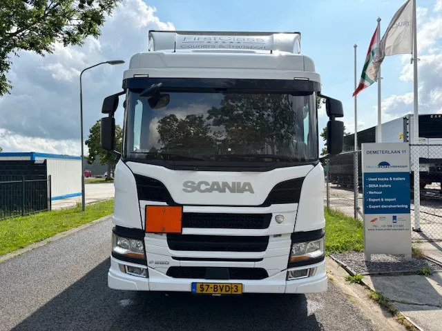 Scania P280 Closed box taillift 2000 kg Fuel CNG ADR - Box truck: picture 2 Scania P280 Closed box taillift 2000 kg Fuel CNG ADR - Box truck: picture 2