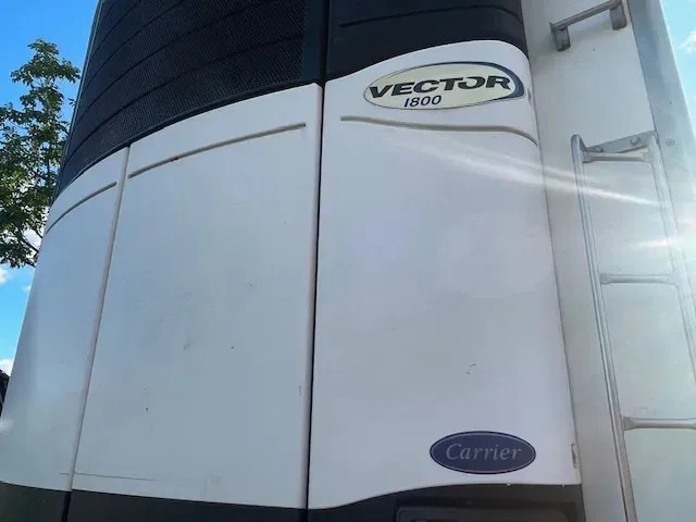 Leasing of Van Eck UT-3B Steering axle 260 cm insteek Frigo carrier vector UT-3B H= 260 W= 250cm Van Eck UT-3B Steering axle 260 cm insteek Frigo carrier vector UT-3B H= 260 W= 250cm: picture 14