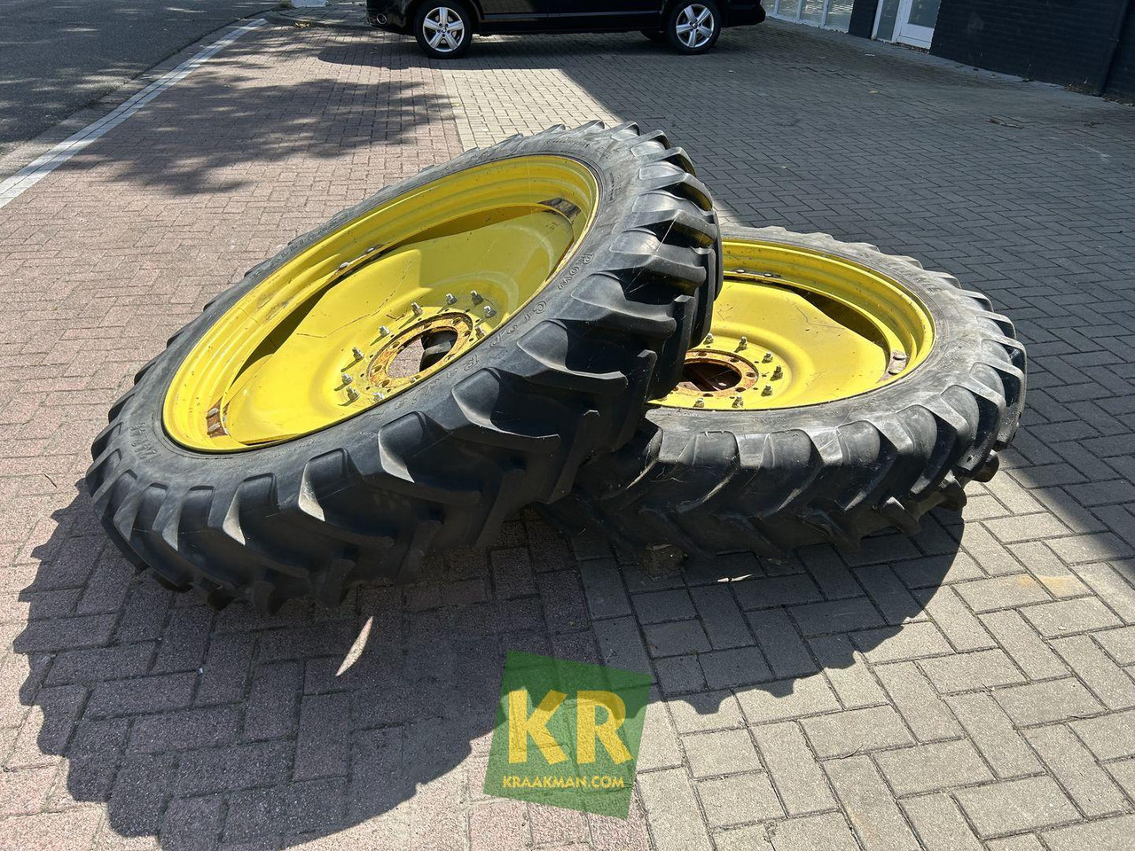Wheel and tire package for Agricultural machinery 12.4R46 Alliance: picture 8