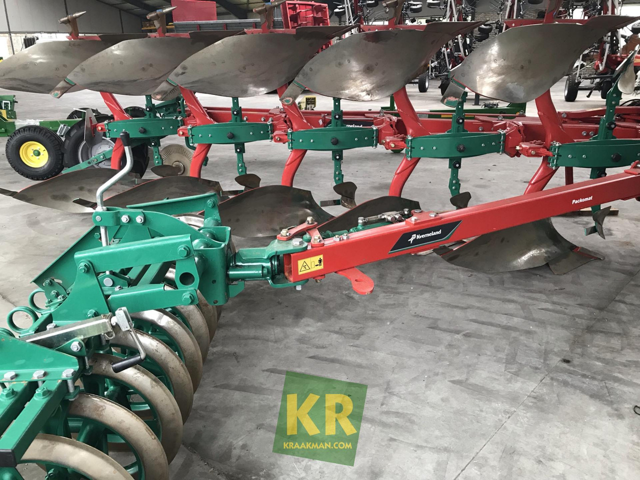 3300S Variomat Kverneland - Plow: picture 3 3300S Variomat Kverneland - Plow: picture 3