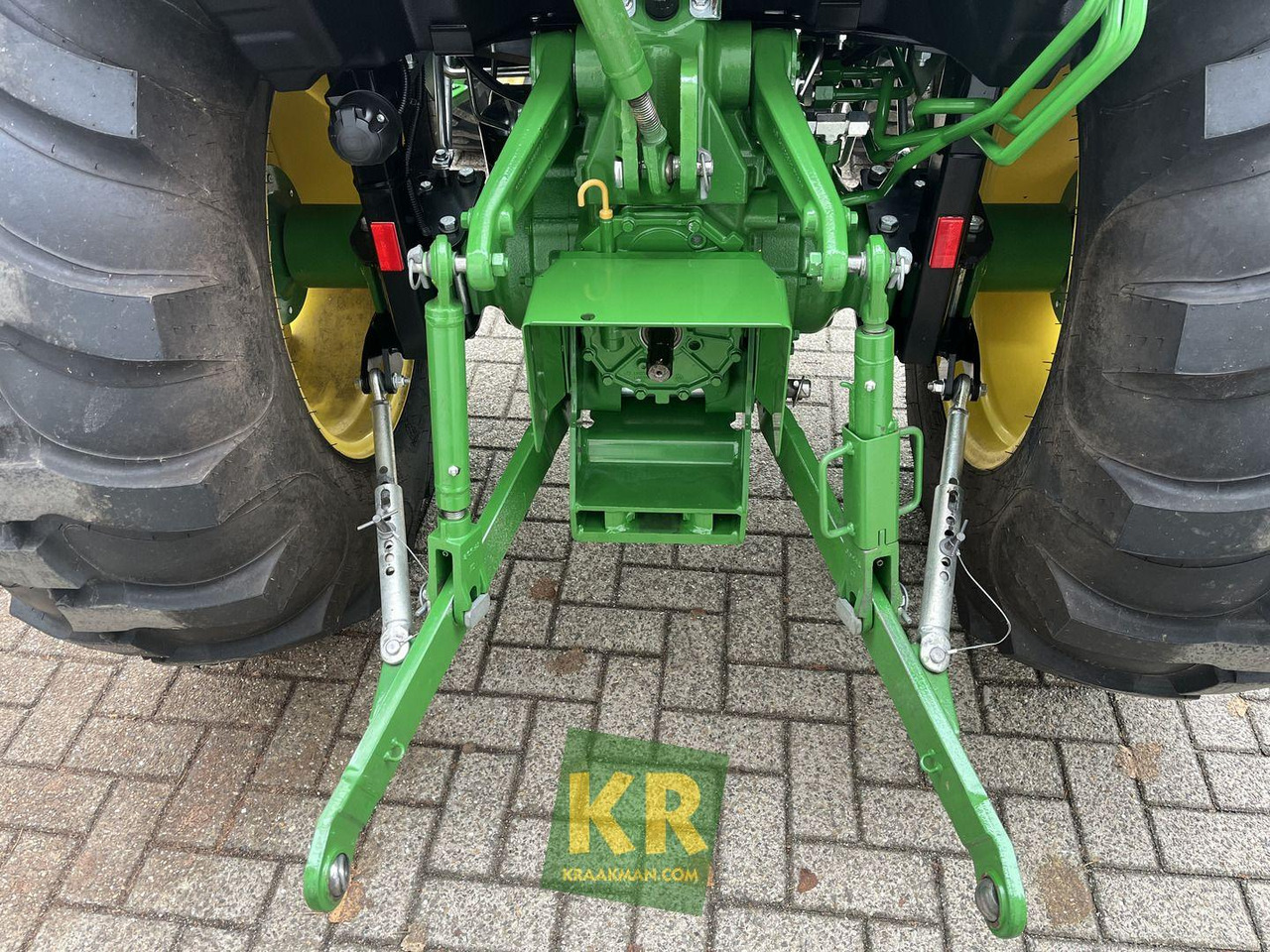 4049M John Deere - Compact tractor: picture 5 4049M John Deere - Compact tractor: picture 5