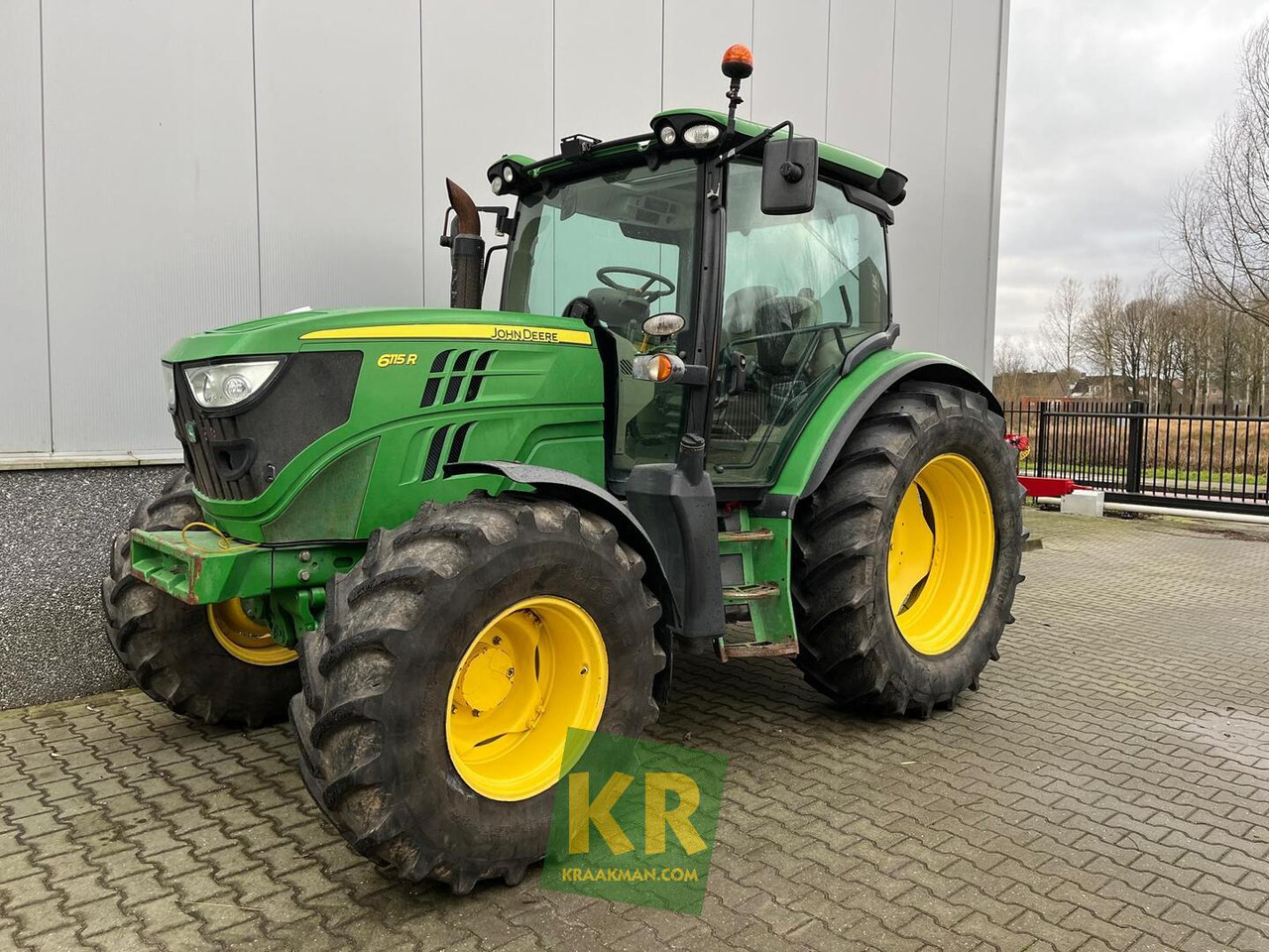 6115R John Deere - Farm tractor: picture 1 6115R John Deere - Farm tractor: picture 1
