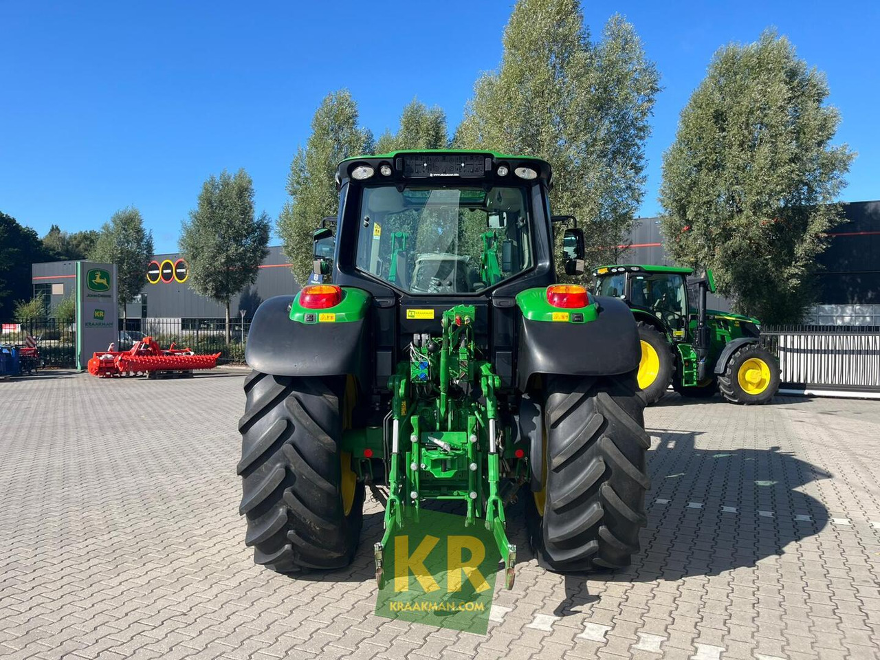 6120M John Deere - Farm tractor: picture 3 6120M John Deere - Farm tractor: picture 3