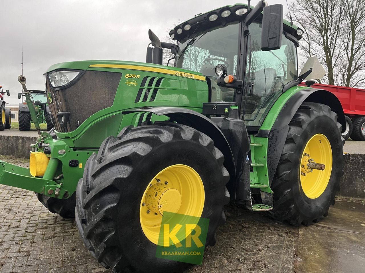 6215R John Deere - Farm tractor: picture 1 6215R John Deere - Farm tractor: picture 1