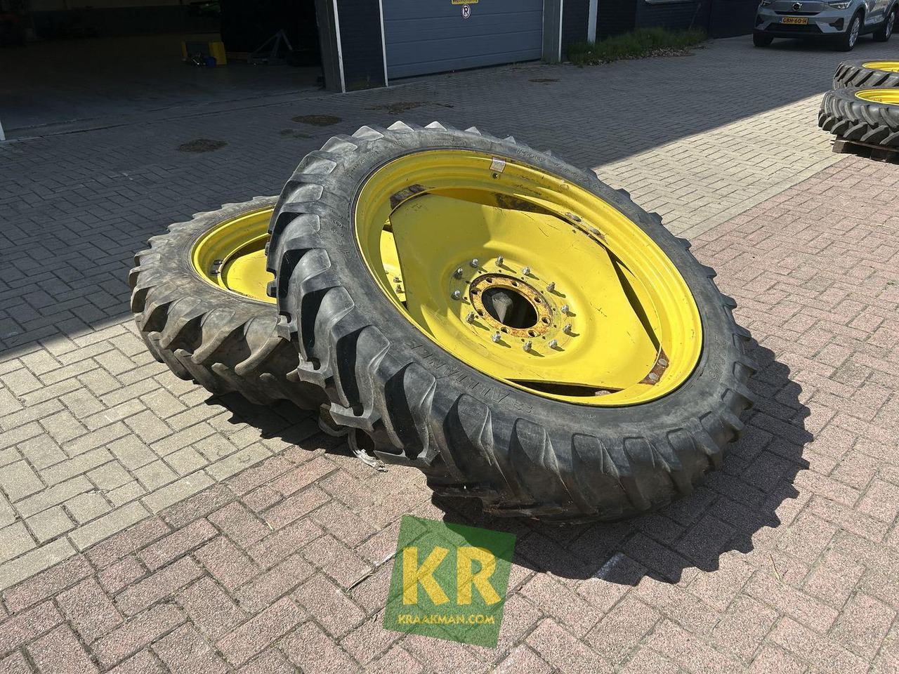 Alliance 12.4R46 - Wheel and tire package for Agricultural machinery: picture 5 Alliance 12.4R46 - Wheel and tire package for Agricultural machinery: picture 5