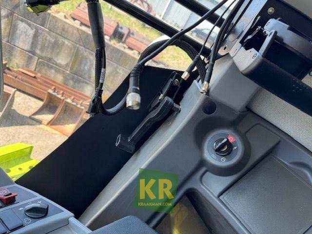 Claas LEXION 750 - Combine harvester: picture 4 Claas LEXION 750 - Combine harvester: picture 4