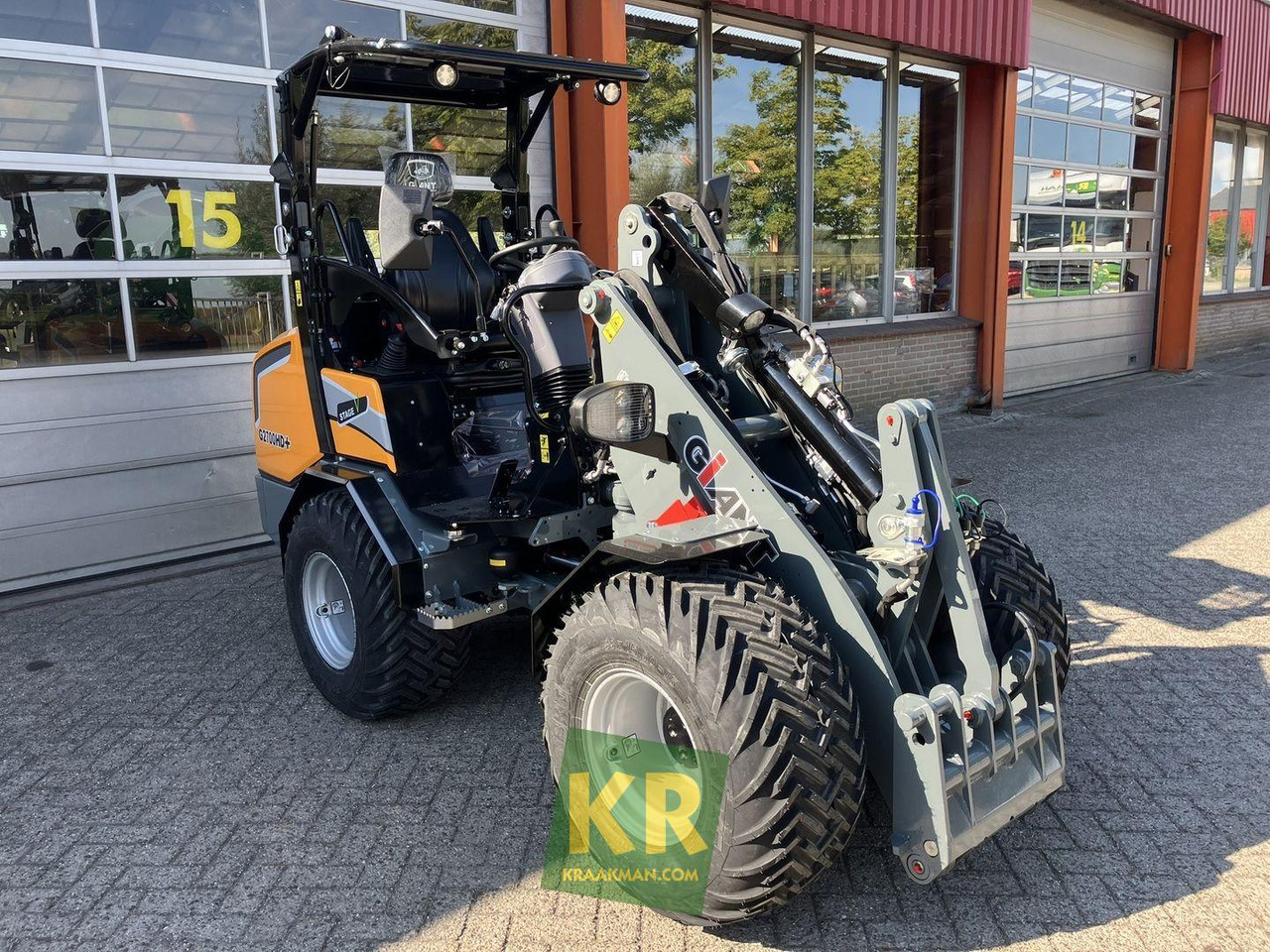 Giant G2700 HD+ - Compact loader: picture 2 Giant G2700 HD+ - Compact loader: picture 2