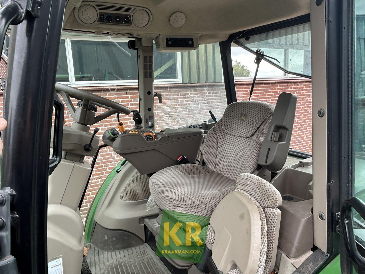 John Deere 5090R - Farm tractor: picture 2 John Deere 5090R - Farm tractor: picture 2