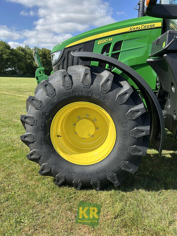 John Deere 6120M - Farm tractor: picture 1 John Deere 6120M - Farm tractor: picture 1