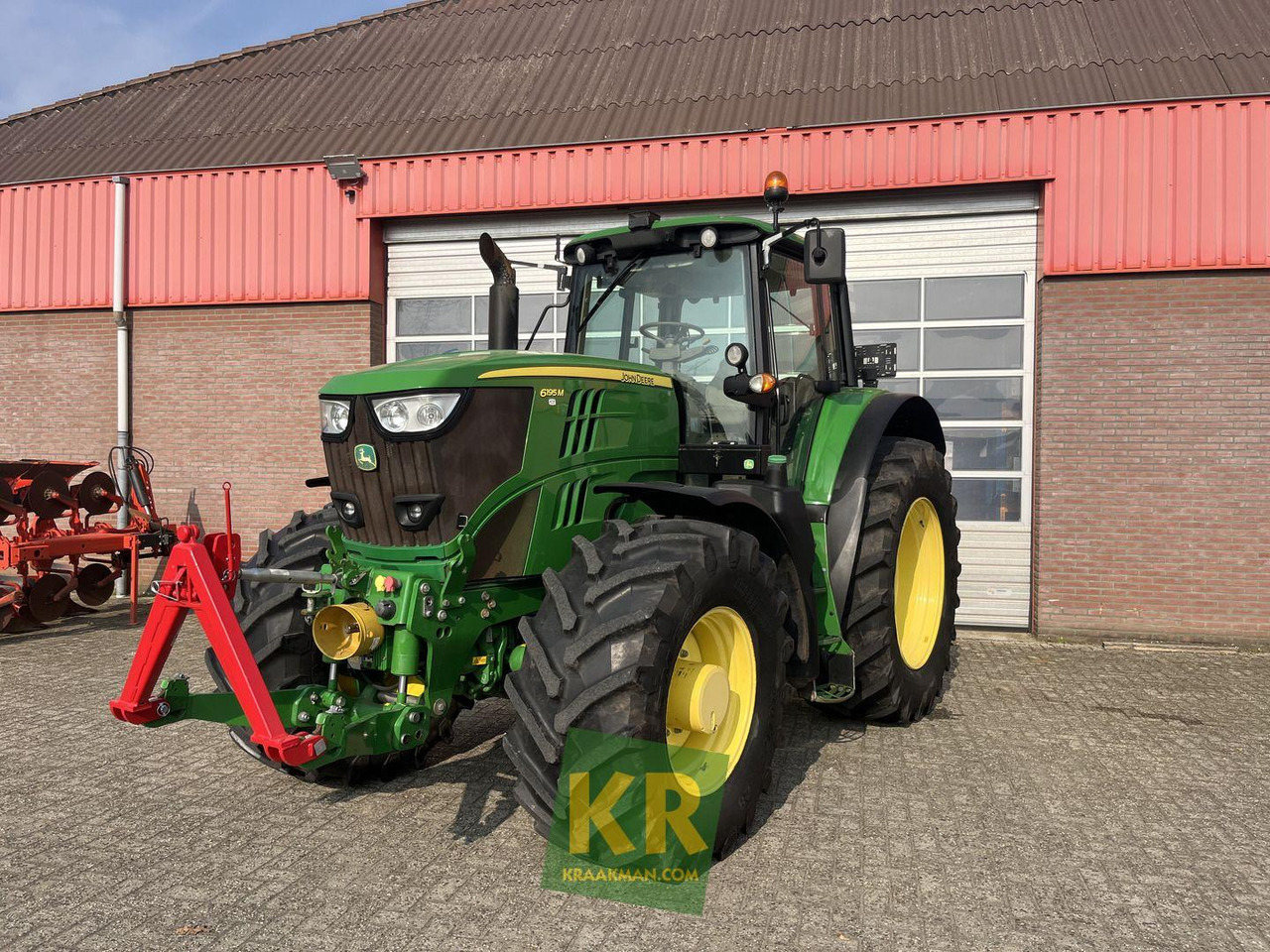 John Deere 6195M  - Farm tractor: picture 3 John Deere 6195M  - Farm tractor: picture 3