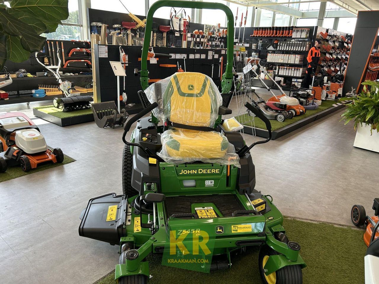 John Deere Z545R - Garden mower: picture 2 John Deere Z545R - Garden mower: picture 2