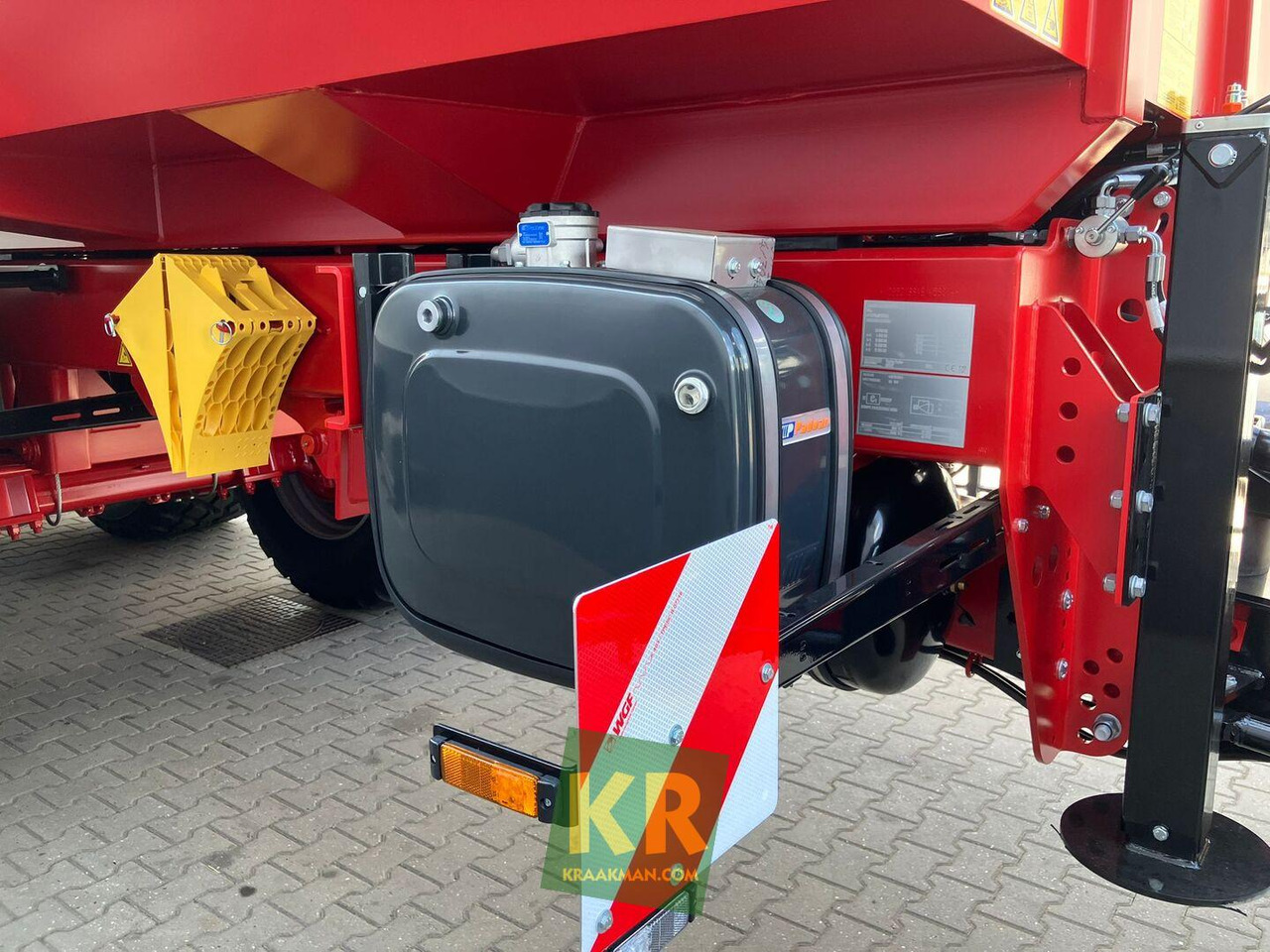Krampe BIG BODY 900 - Farm tipping trailer/ Dumper: picture 2 Krampe BIG BODY 900 - Farm tipping trailer/ Dumper: picture 2