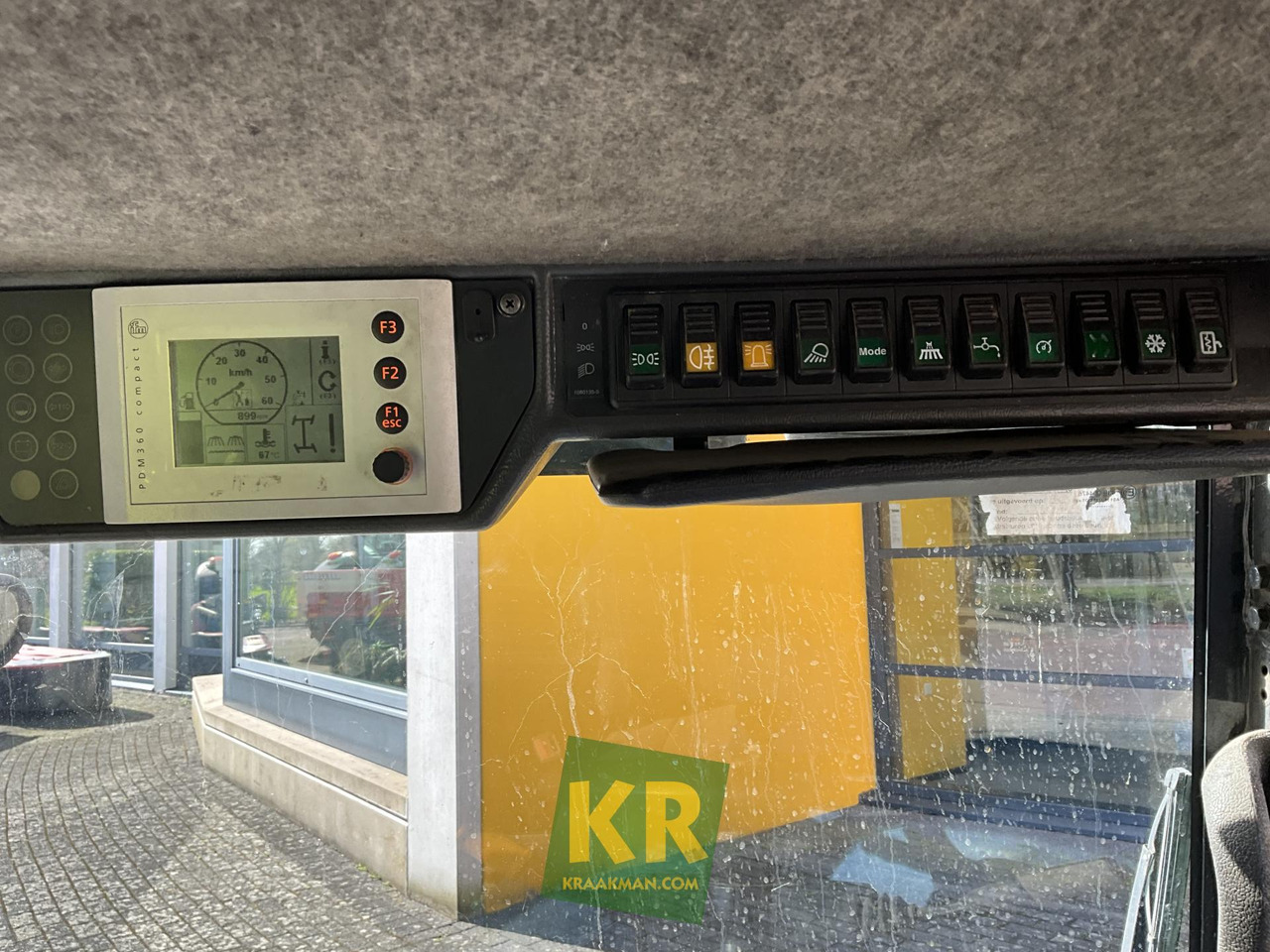 Overige Overige bezems - Road sweeper: picture 1 Overige Overige bezems - Road sweeper: picture 1