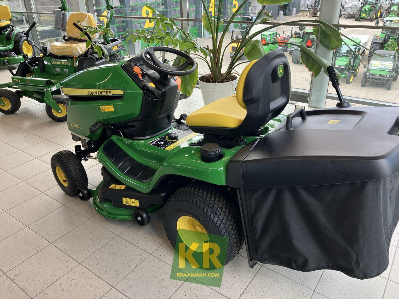 X350R John Deere - Garden mower: picture 2 X350R John Deere - Garden mower: picture 2