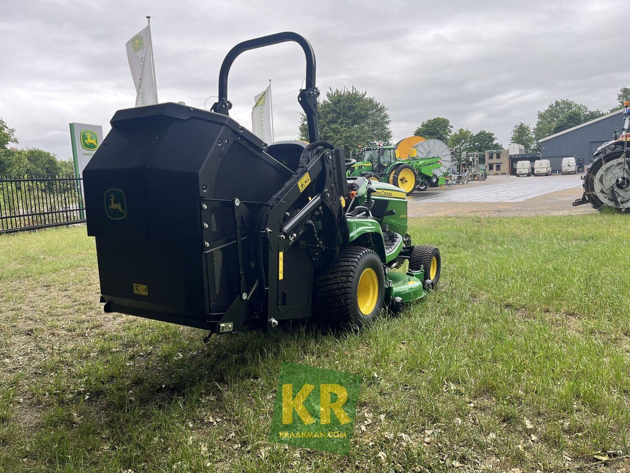 X950R John Deere - Garden mower: picture 2 X950R John Deere - Garden mower: picture 2