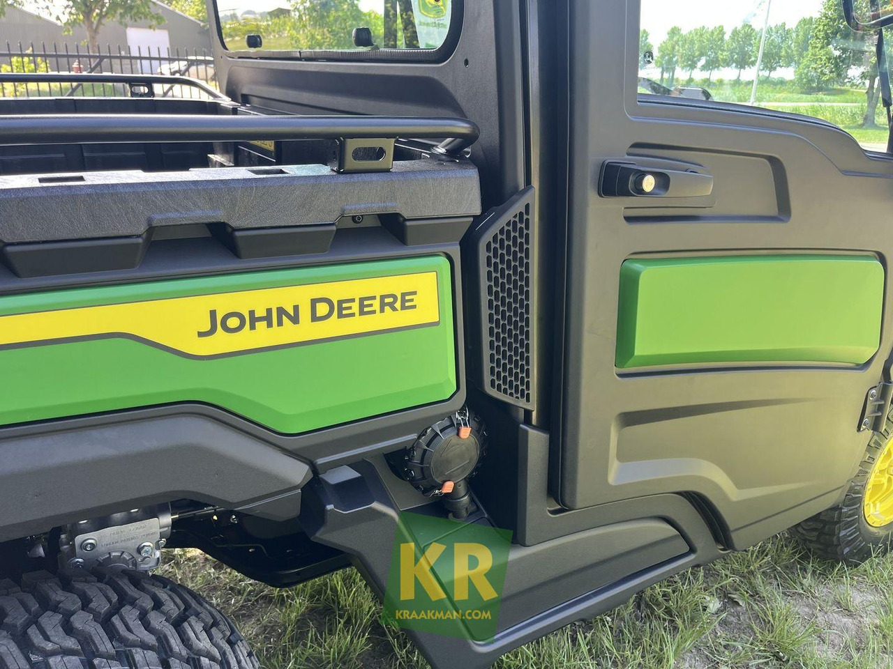 XUV875M John Deere - Side-by-side/ ATV: picture 4 XUV875M John Deere - Side-by-side/ ATV: picture 4