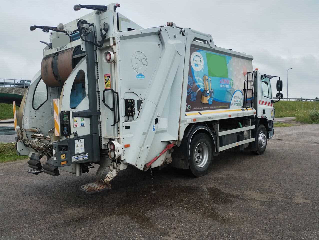 DAF CF 75 TERBERG - Garbage truck: picture 3 DAF CF 75 TERBERG - Garbage truck: picture 3
