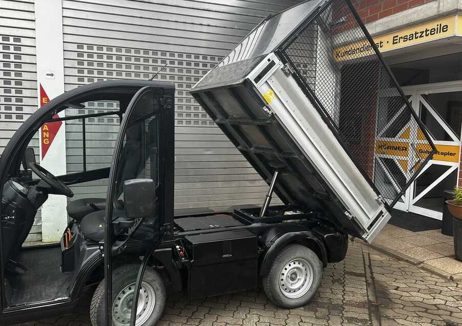 Mega E-Worker Kipper - Electric utility vehicle: picture 1 Mega E-Worker Kipper - Electric utility vehicle: picture 1