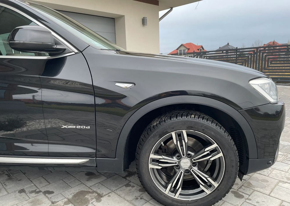 BMW X4 xDrive20d - SUV: picture 4 BMW X4 xDrive20d - SUV: picture 4