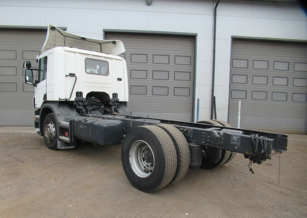 Scania P360 - Cab chassis truck: picture 4 Scania P360 - Cab chassis truck: picture 4