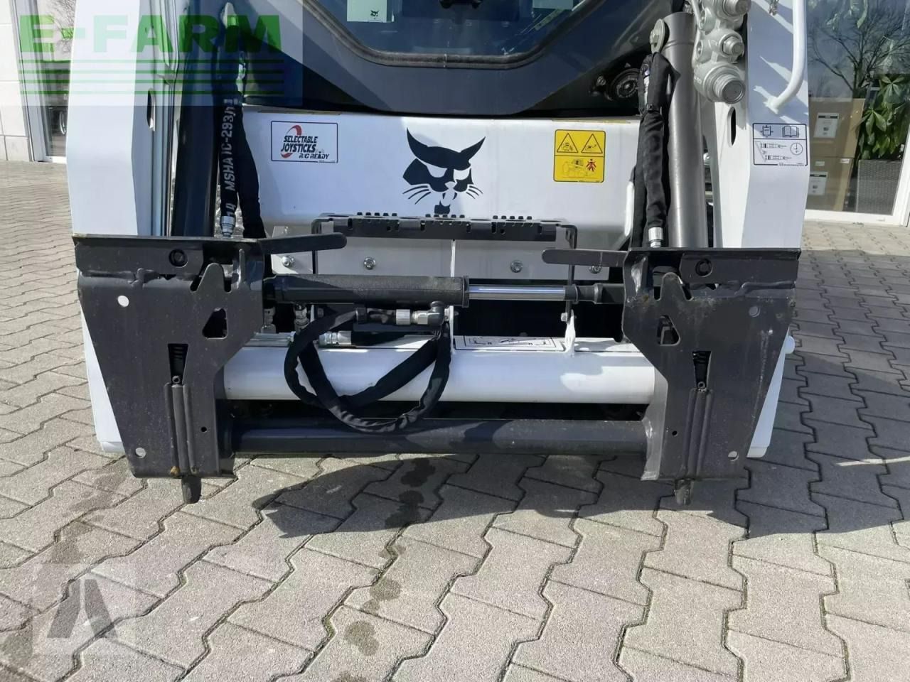 Mini excavator Bobcat t450 e: picture 10