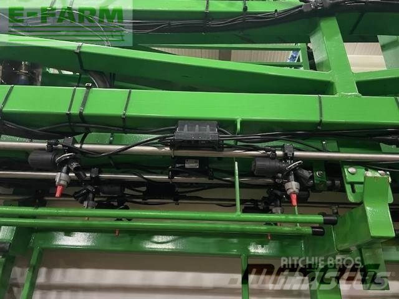 Trailed sprayer CHD f7039 39m 7000l veldspuit: picture 16