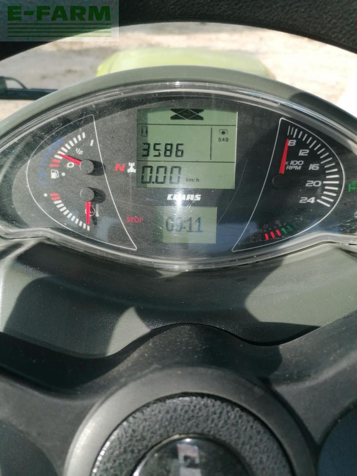 Farm tractor CLAAS ARION 660 St4 CMATIC: picture 15